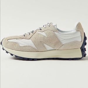 New Balance 327 neutral multi